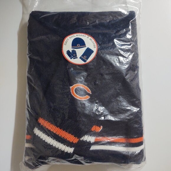 CHICAGO BEARS TEAM NFL OFFICIAL WINTER SCARF HAT GLOVE GIFT SET REEBOK - Picture 1 of 6